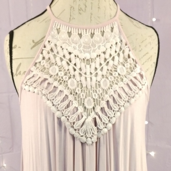 BOGO Pale Pink Dress with Crocheted Neckline - Picture 3 of 7